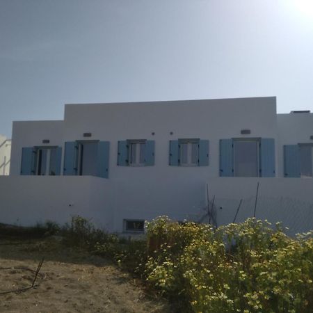 Kryni Deluxe Houses Adamantas  Стая снимка