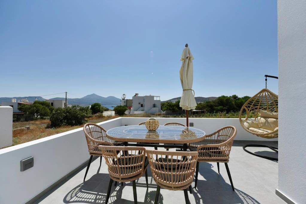 Kryni Deluxe Houses Adamantas  Екстериор снимка