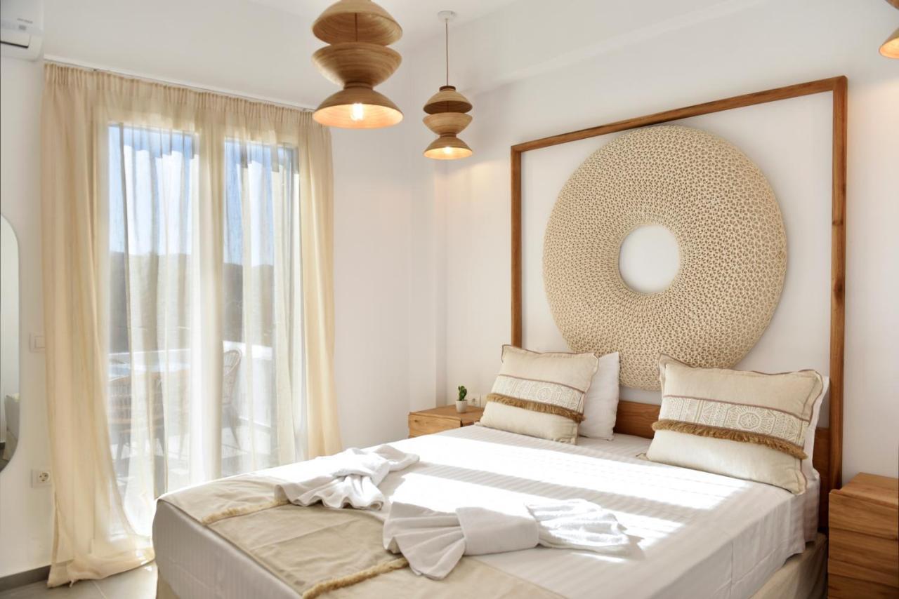 Kryni Deluxe Houses Adamantas  Екстериор снимка