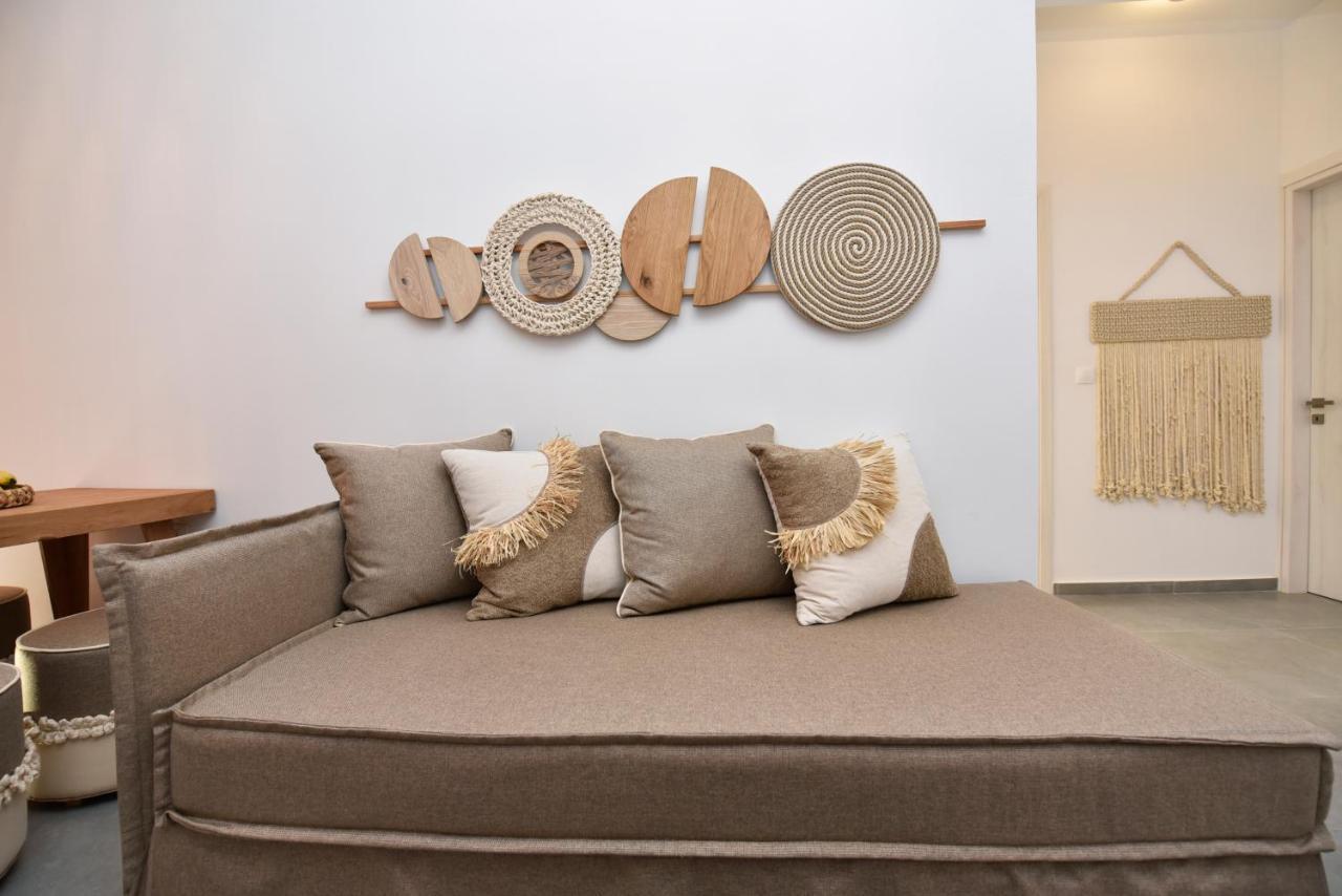 Kryni Deluxe Houses Adamantas  Екстериор снимка